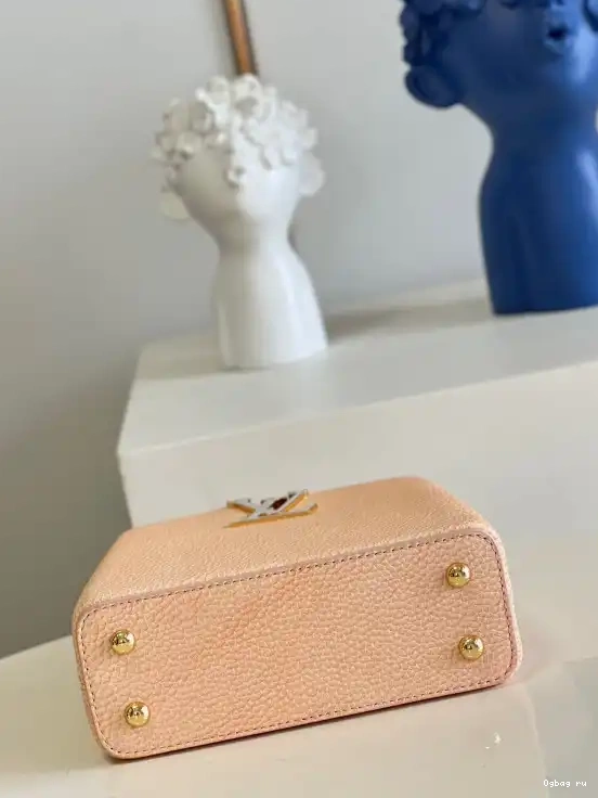 CAPUCINES VUITTON LOUIS MINI 0613